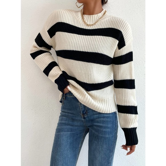 Striped preppy soft knit Sweater mock neck stand collar cream black stripe - Picture 3 of 7